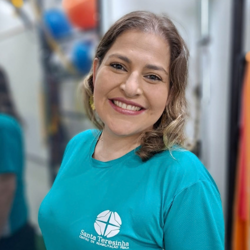 Francieli Flores Sarturi 